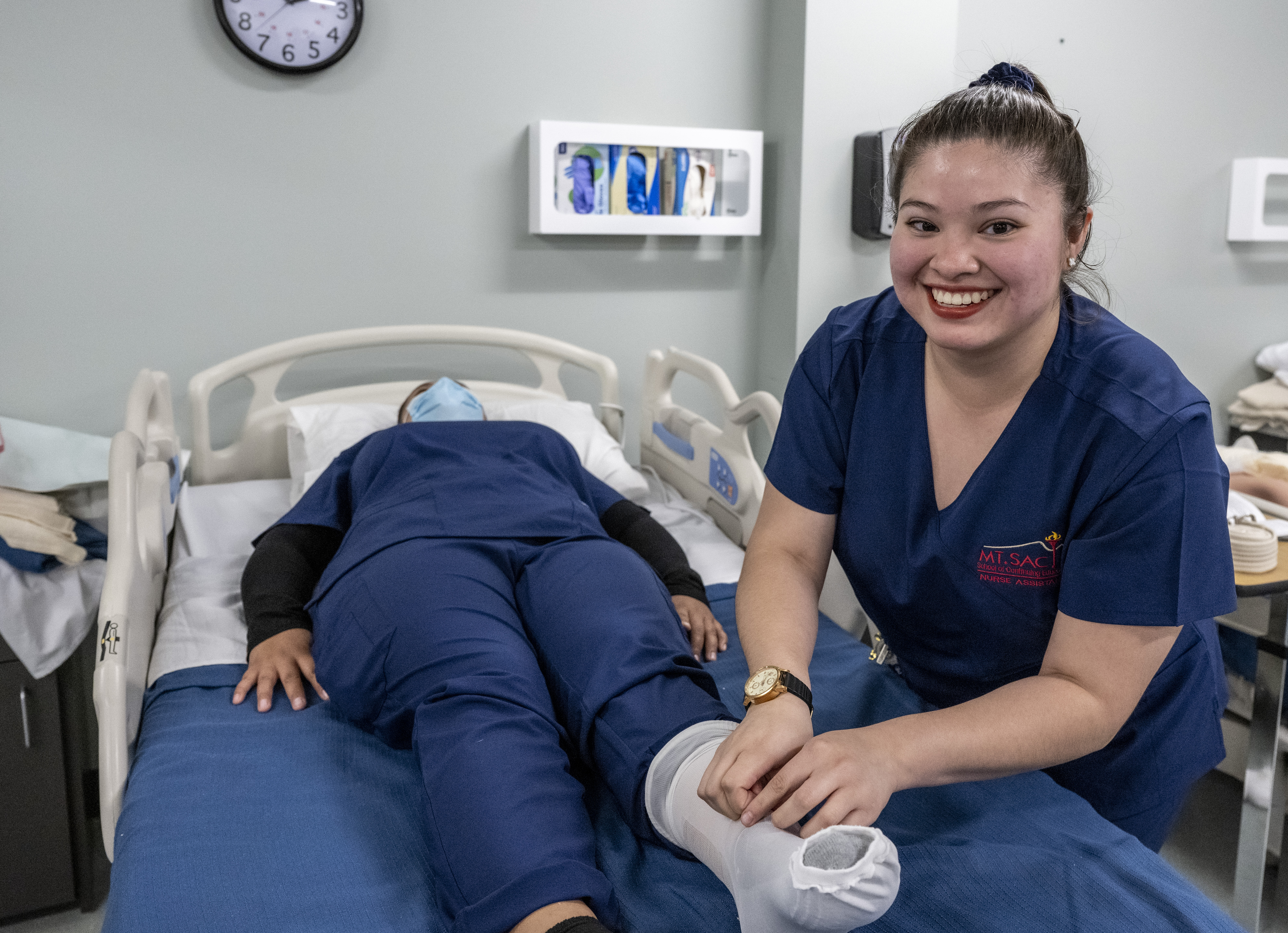 smiling cna student